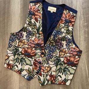 Vintage Conterio 90s Floral Cottagecore Tapestry Tie Back Button front Vest sz L